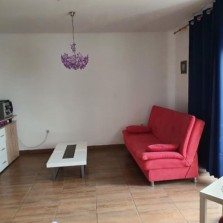 דירות מאלינסקה Apartman Meg מראה חיצוני תמונה